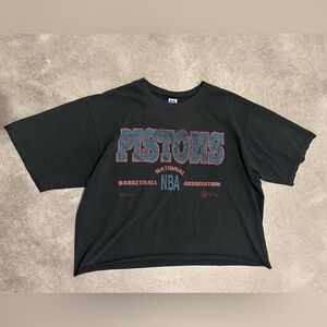 Vintage 90s Black NBA Pistons T-Shirt